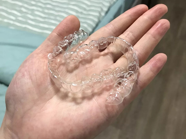 戴牙套准备：走一套就诊程序